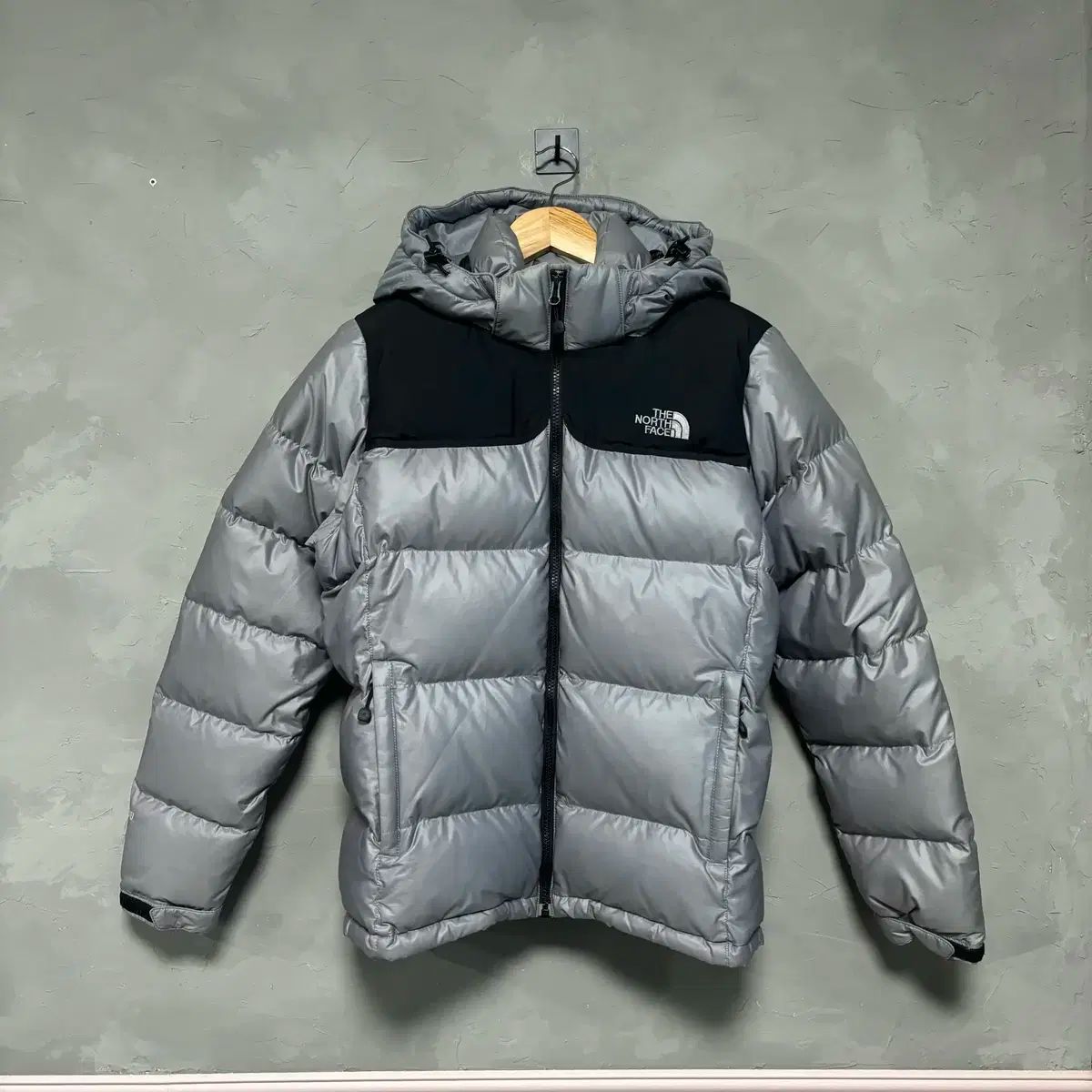 THE NORTH FACE(ザノースフェイス) Nuptse(ヌプシ) 700 グースダウン