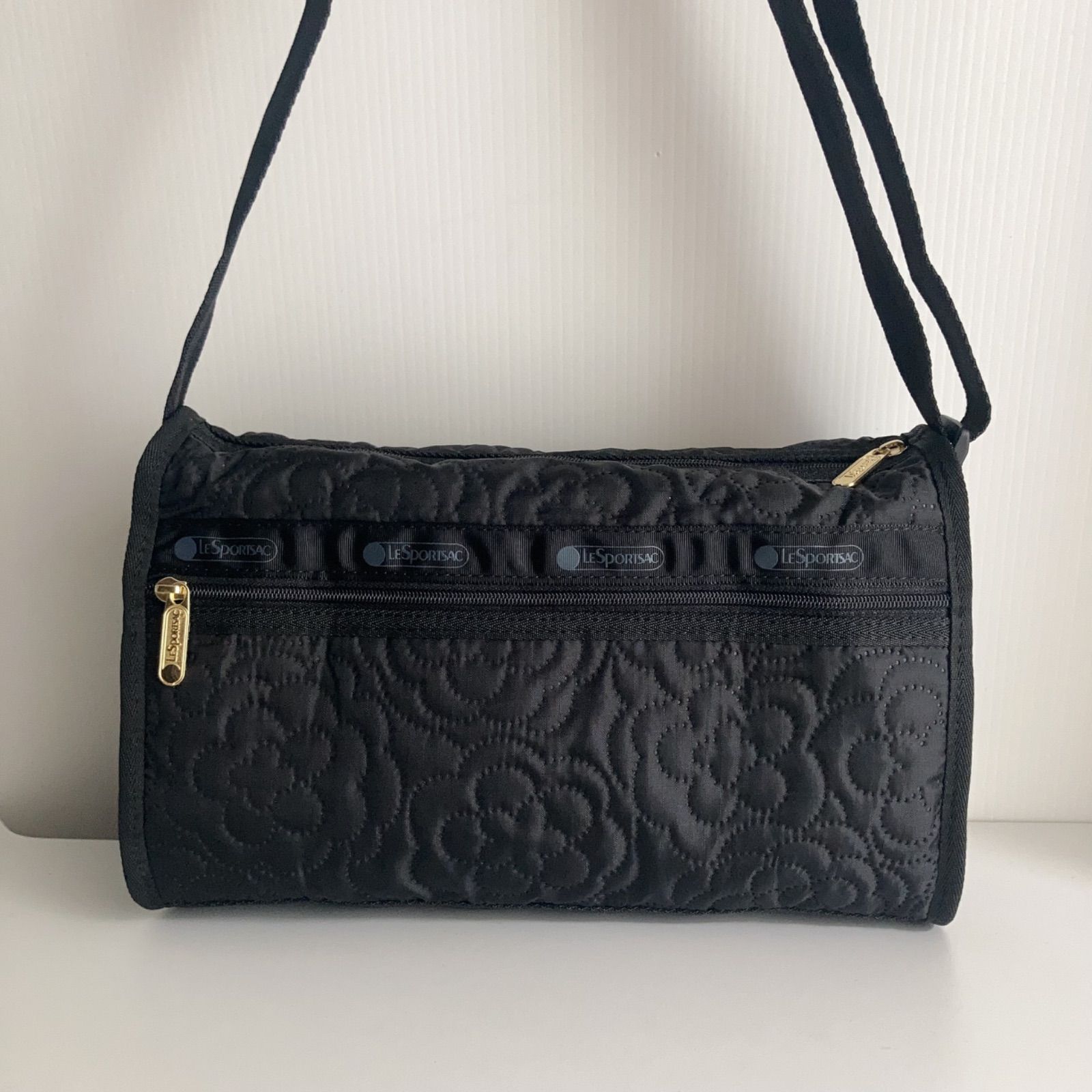 LeSportsac ショルダーバッグ バッグ DANIELLA CROSSBODY