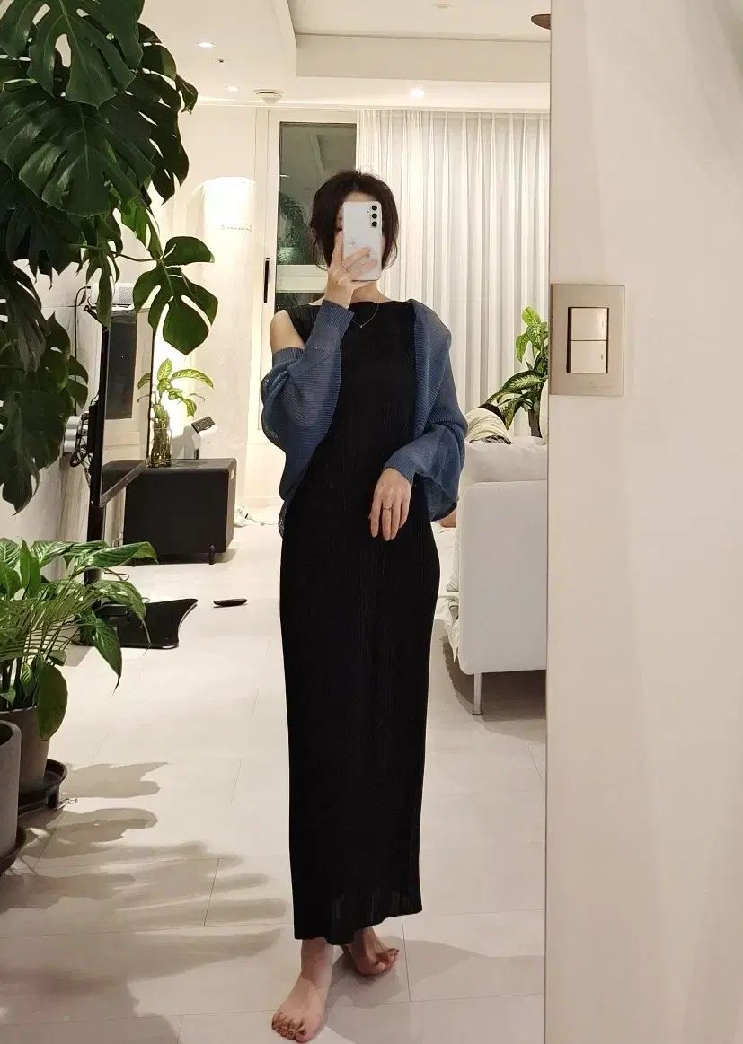 PLEATS