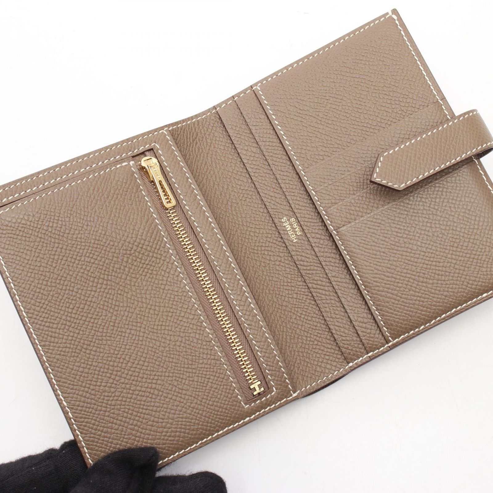 HERMES エトゥープ 二つ折り財布 エルメス HERMES 二つ折り財布 ベアンコンパクト エトゥープ