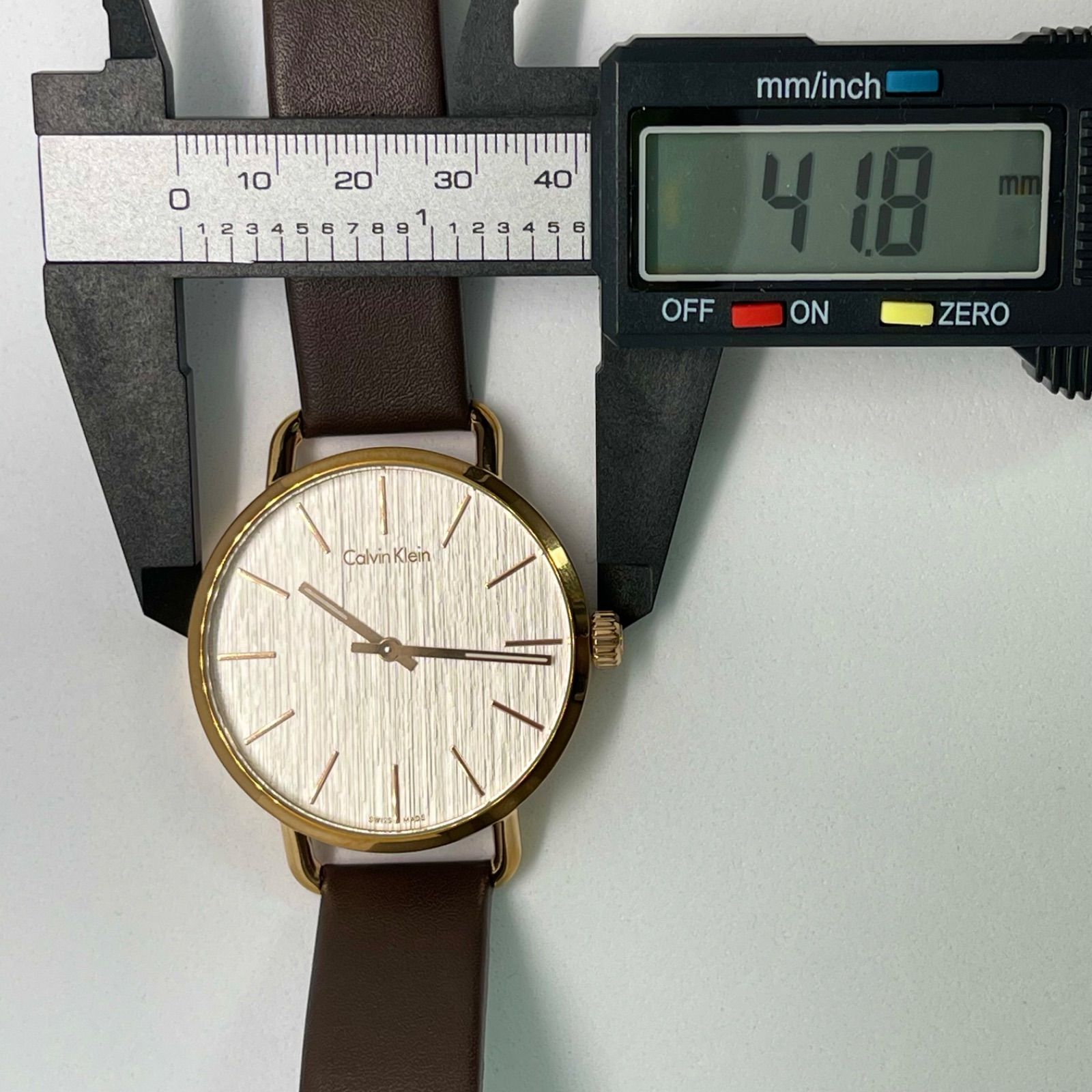 CalvinKlein カルバンクライン　アナログ　メンズ腕時計　ビジネス　K7B216 オールステンレススティール　スイス製　レザーバンド　クォーツ　 イーヴン　ホワイト文字盤　ブラウン　ピンクゴールドメッキ　3bar 2針