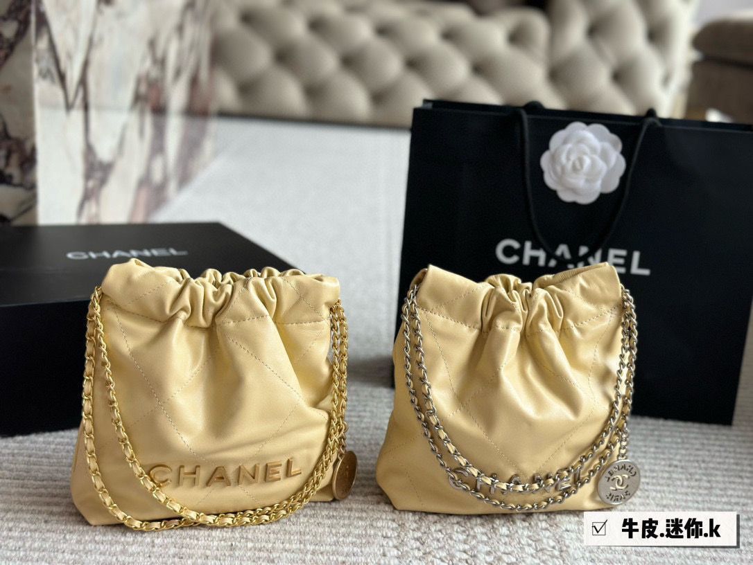 今日特価】Chanel Mini 22 Bag ミニツツバッグ（サイズ 20×20cm