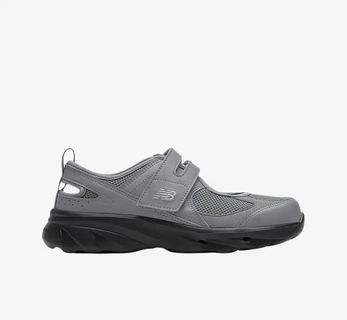 New Balance ニューバランス ブリーズ SD2202 グレー