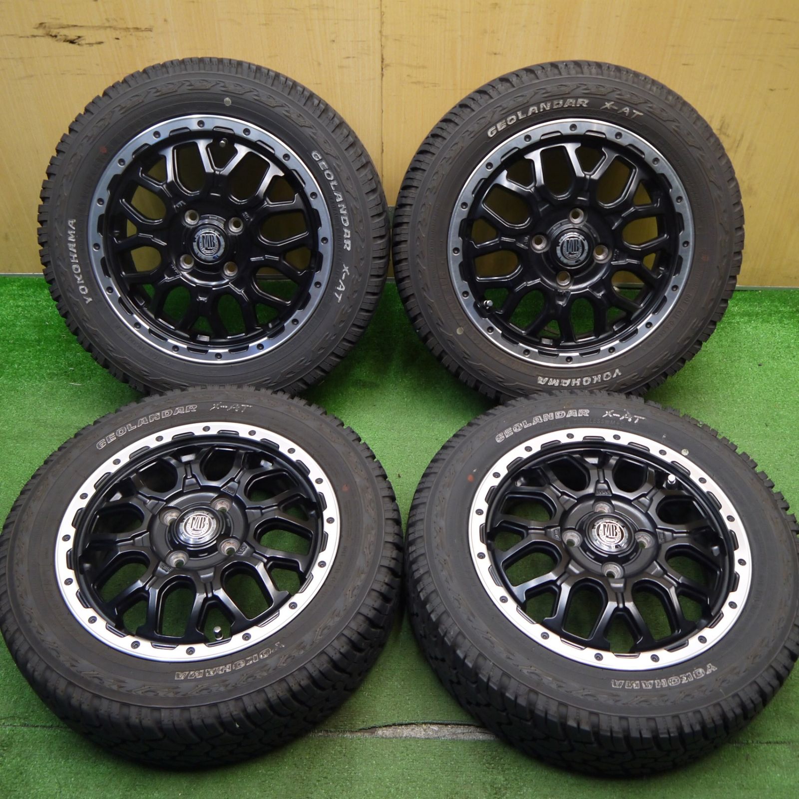 バリ溝 23年 キレイ 8.5分 MB MUD BAHN XR-800M 165|65R14 81|78Q 6PR ヨコハマ ジオランダー X-AT 14インチ マッドバーン アトレー 等 PCD100|4H 5041811Hノ