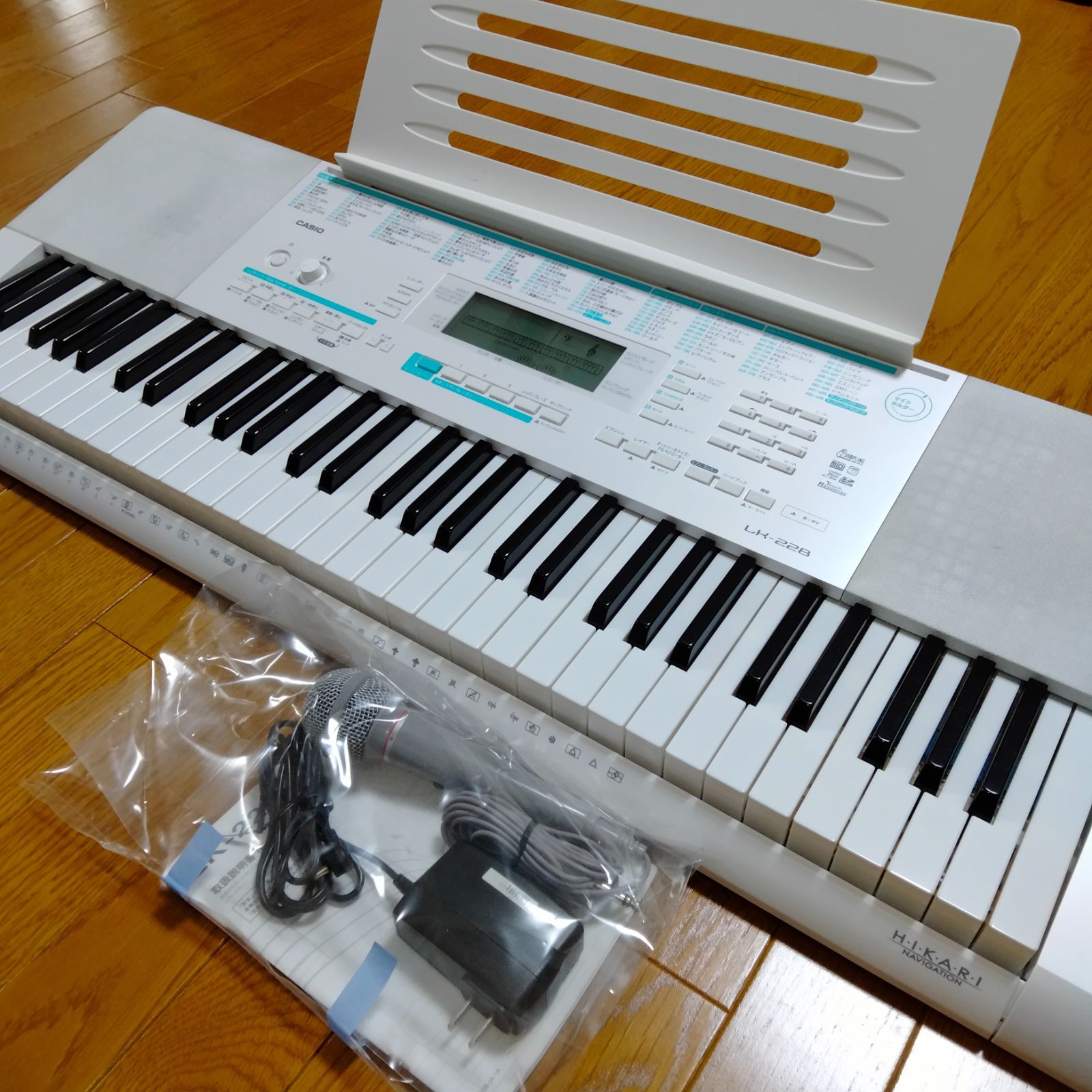 美品》CASIO(カシオ) 61鍵盤 電子キーボード LK-228 - SHOP190 - メルカリ