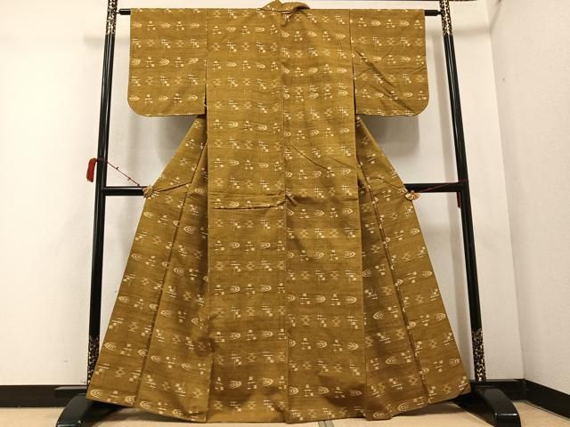 平和屋着物●本場琉球絣 紬 正絹 AABC4458ph