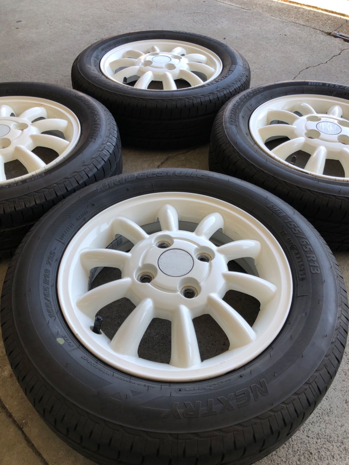 ラパン 22年 バリ山 ラパン純正アルミホイール 13インチ 155/65R13 