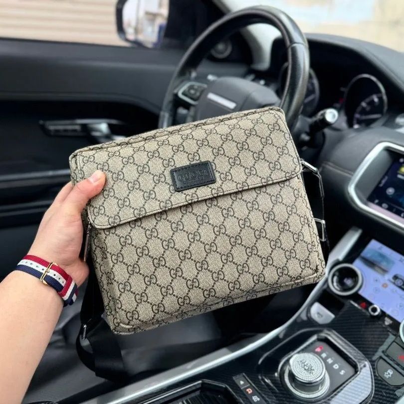 新品未使用 箱付 GUCCI  ノベルティトートバッグ 専用ページ