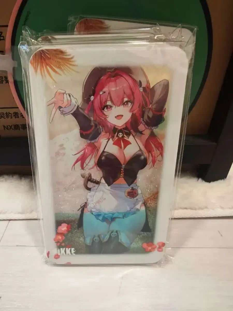 極淡いピンクの様な色合いが綺麗で大きなJADEITE 本翡翠 原石1