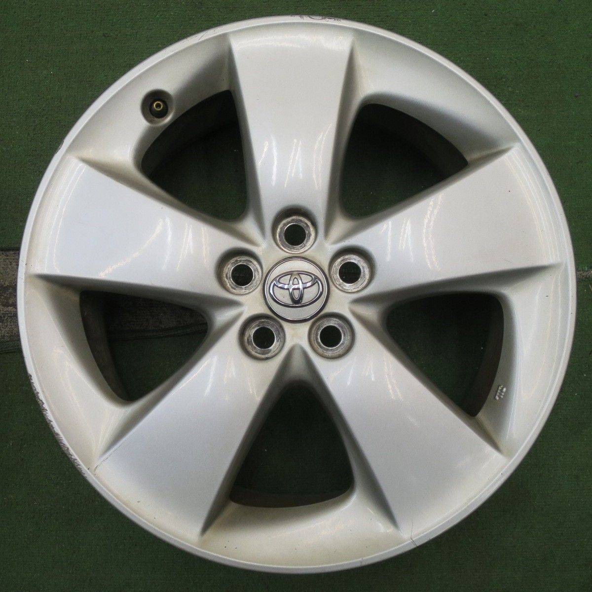 4本価格 トヨタ 30系 プリウス S G ツーリング 純正 ホイール 17インチ 17×7J PCD100 5H 5100602NJホ