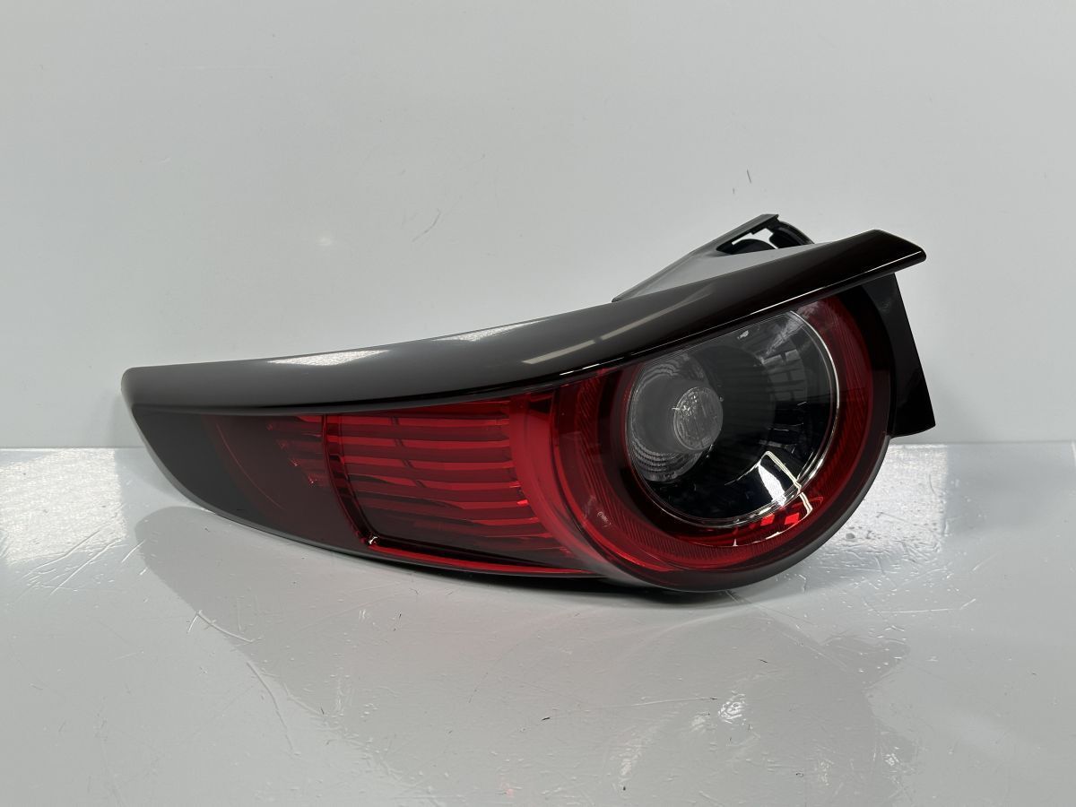 破損キズなし CX-30 DMEP DM8P 純正 左テールランプAssy テールライト LH LED DFR5-51-160C DFR5-51160 RDM924-03 B 管理29444