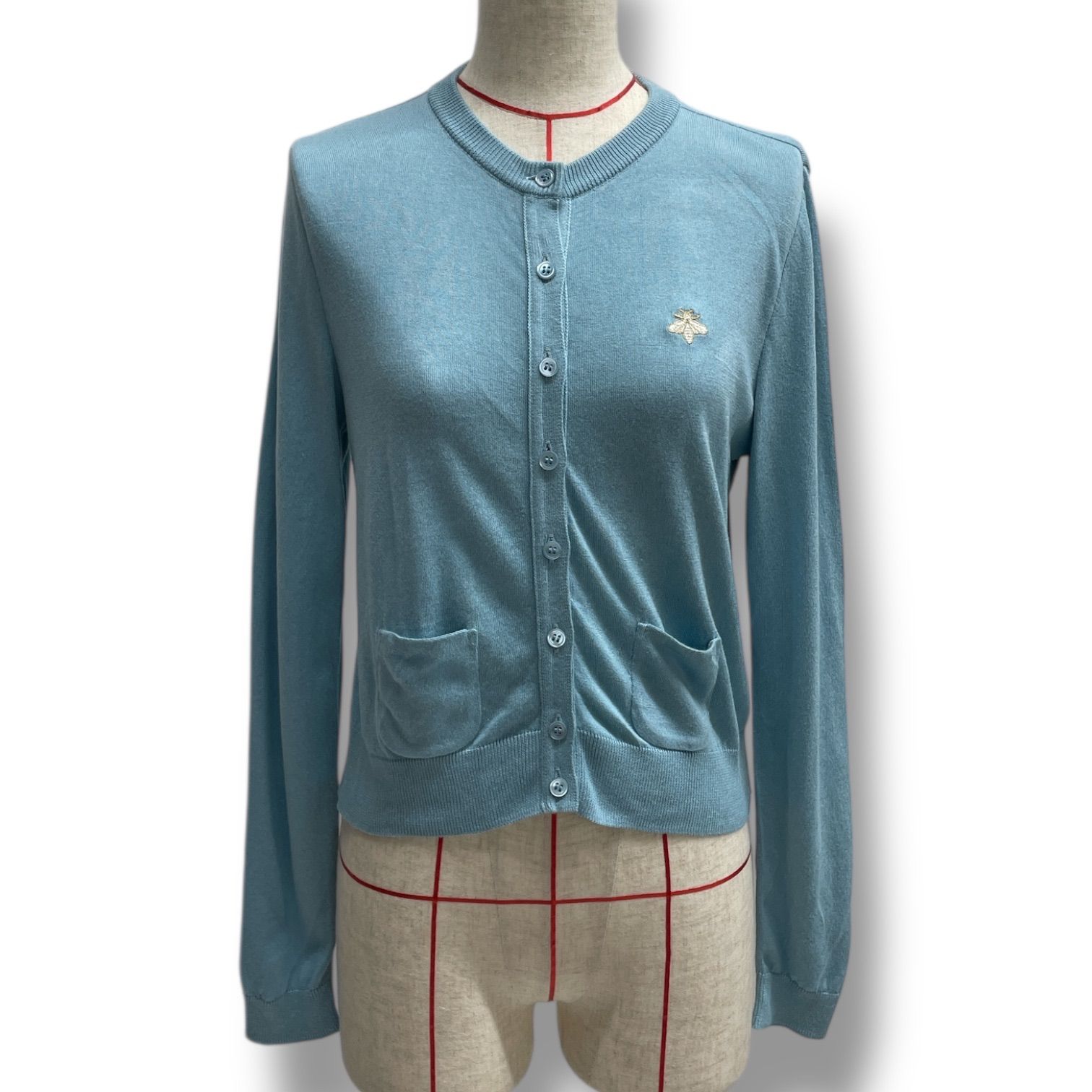 CAPRINO カプリーノ シルク混カーディガン 蜂 刺繍 ミツバチ 絹混 水色