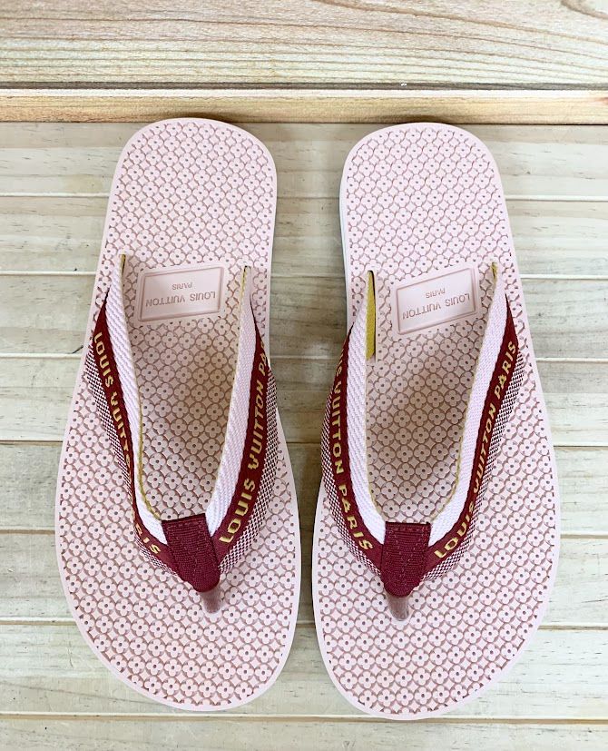 メイ様限定 ルイヴィトン LOUIS VUITTON ビーチサンダル ロゴ