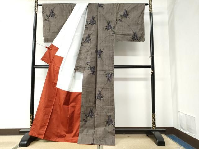 平和屋着物○本場大島紬 7マルキ 花唐草文 正絹 逸品 未使用 CAAW8600yc