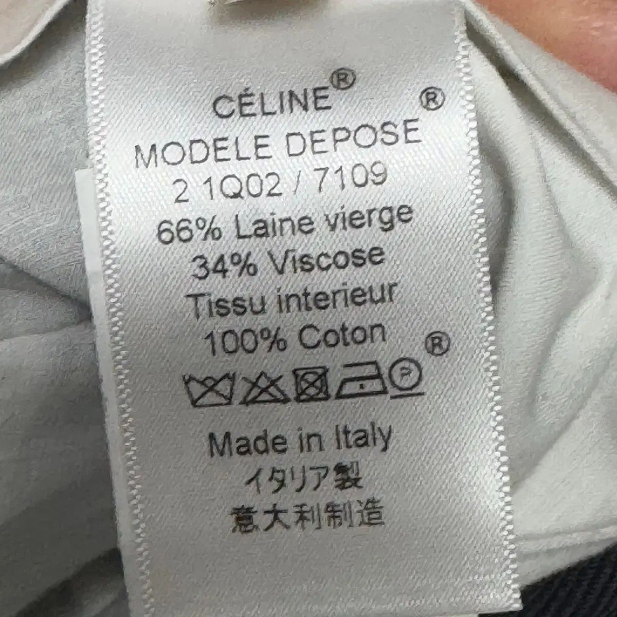 34 Celine