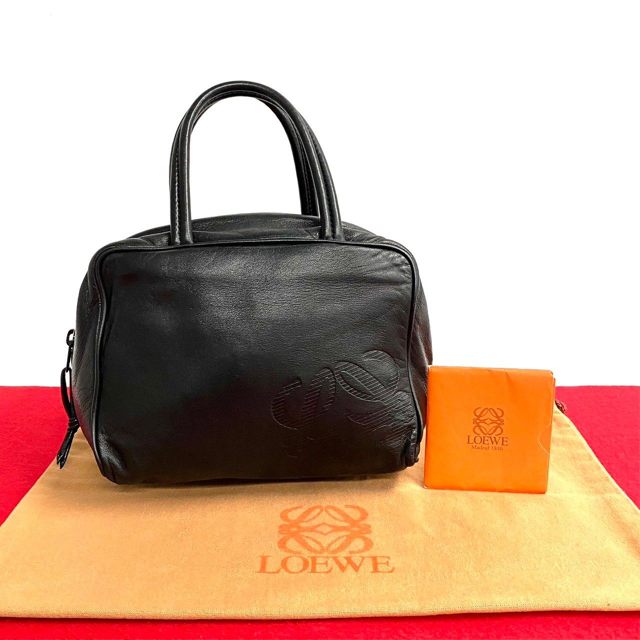 LOEWE（ロエベ）　ヴィンテージロエベ 極 美品 LOEWE ロエベ ヴィンテージ アナグラム ロゴ ナッパレザー