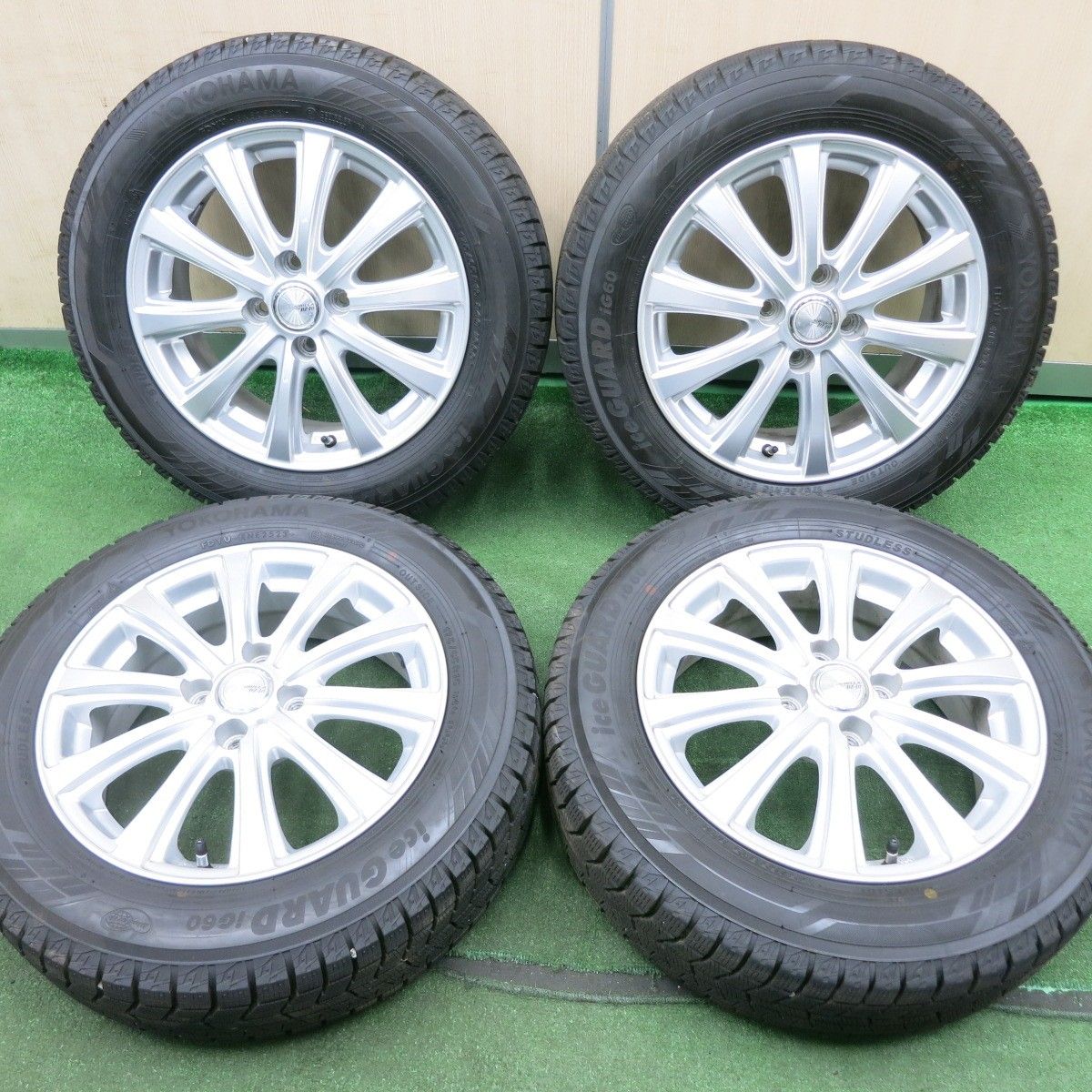 *送料無料* バリ溝！23年！キレイ！ほぼ10分スタッドレス 175/65R15 ヨコハマ アイスガード iG60 SIBILLA NEXT DZ-10 シビラ PCD100/4H4070201NJス