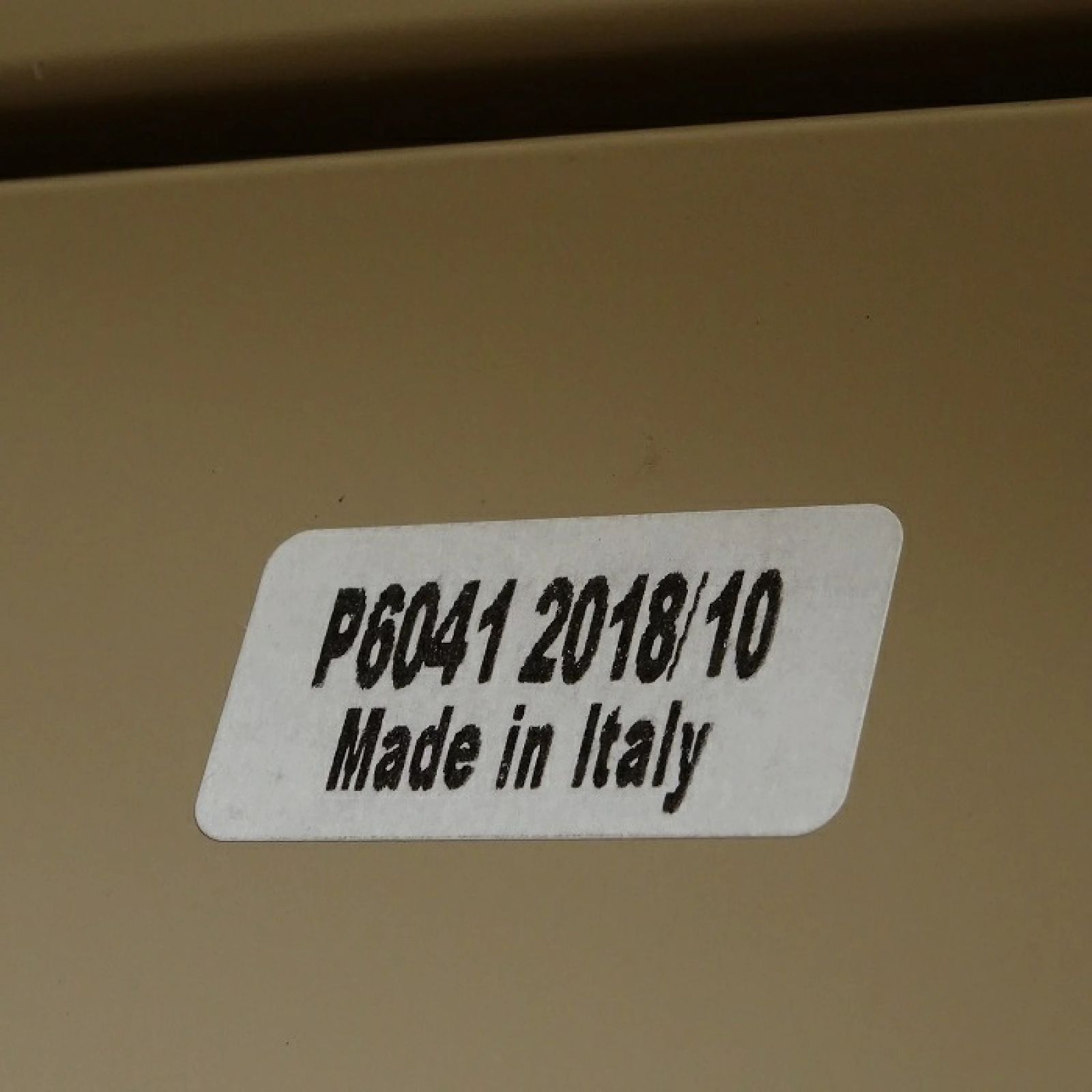 Calligaris カリガリス