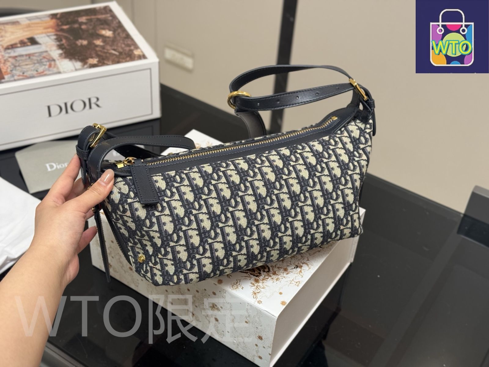今日特価】Dior ディオール ホーボーバッグ 新作シリーズ 超?な