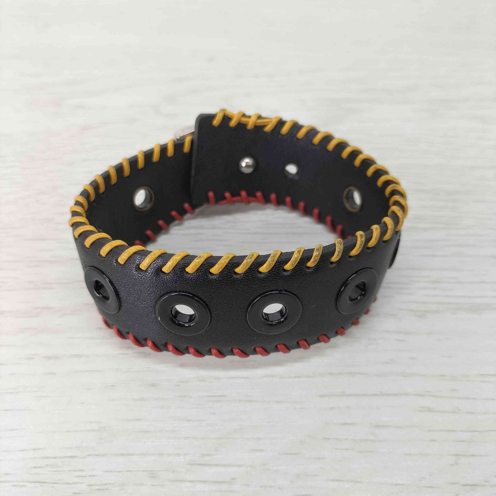 TOGAバングル TOGA VIRILIS バングル 「TOGA VIRILIS」Motif leather bangle