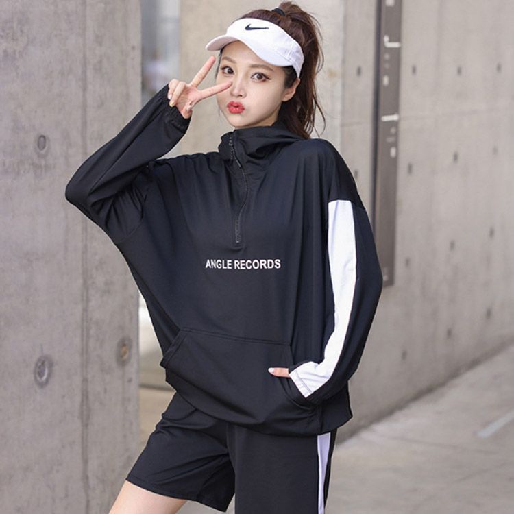 4点セット スポーツウェア 即 OK レディース 上下セット ラッシュガード 長袖 体型カバー 女性 フィットネスウェア フィットネス ヨガウェア 水陸両用 UVカット 女性用 大きいサイズ トレーニングウェア yunban 471