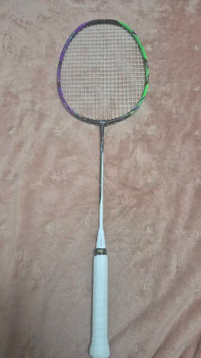 LI-NING リーニン 下部テック バドミントン 9000 ラケット