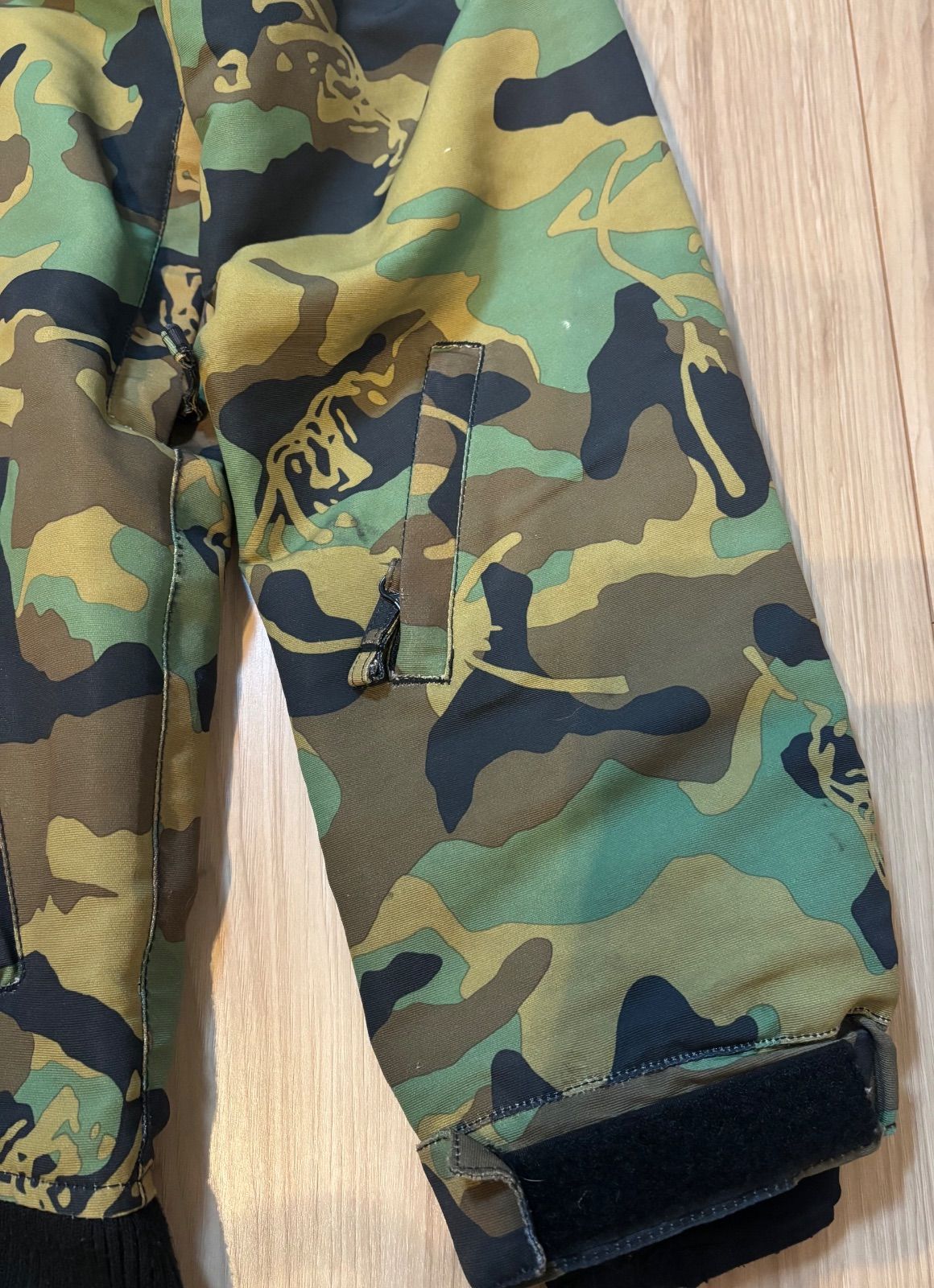 エクストララージ XLARGE BONFIRE 上下セット スノージャケット ウェア