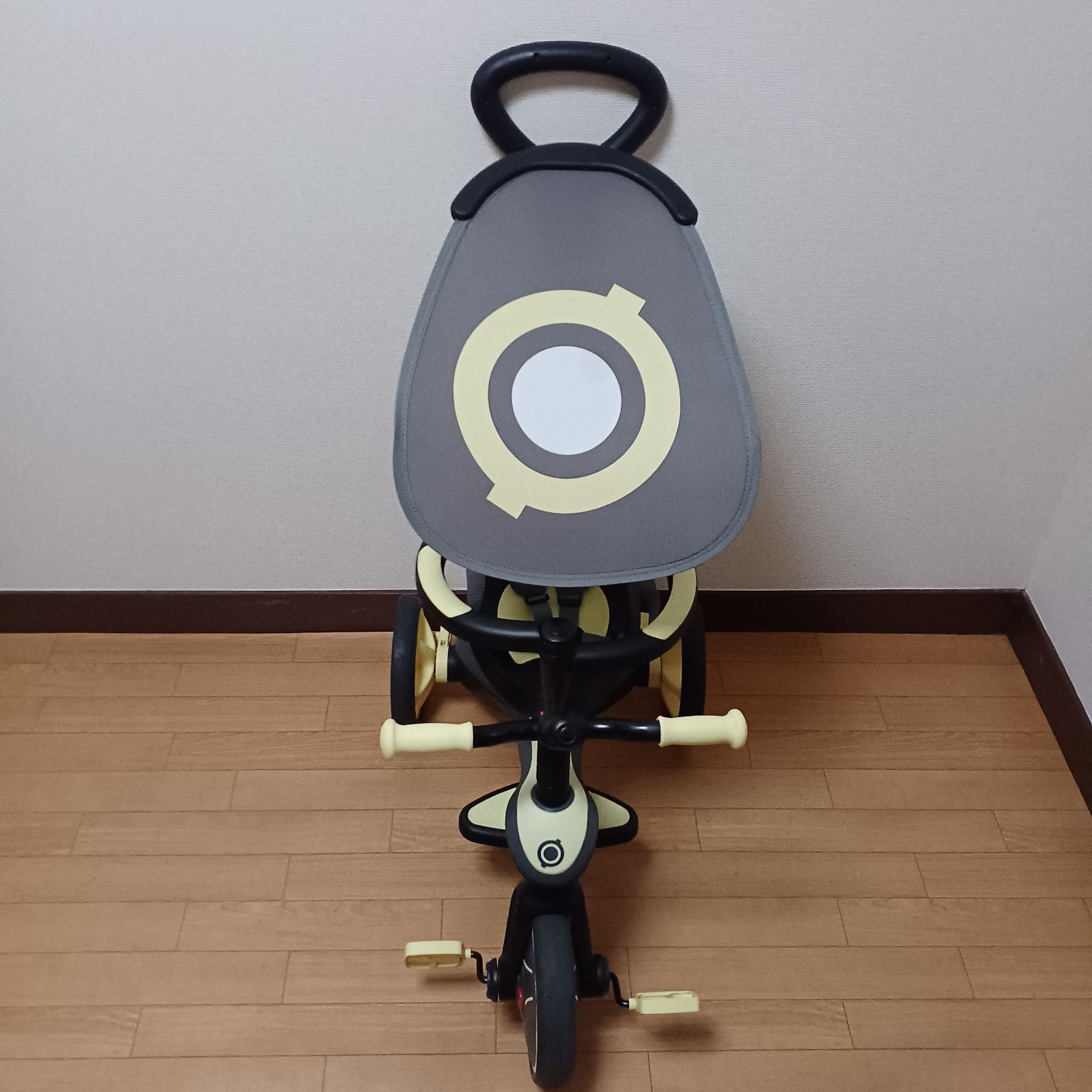 1 トイザらス