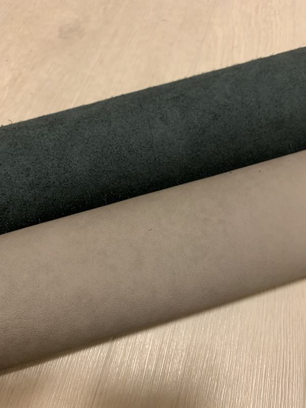 レザー アンチック加工