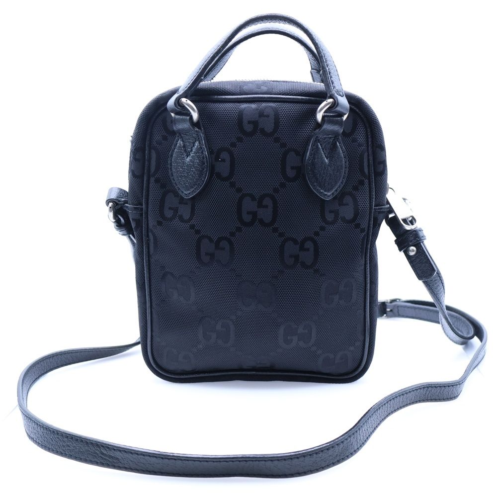 グッチ ショルダーバッグ オフザグリッド ミニ GGナイロン 696018