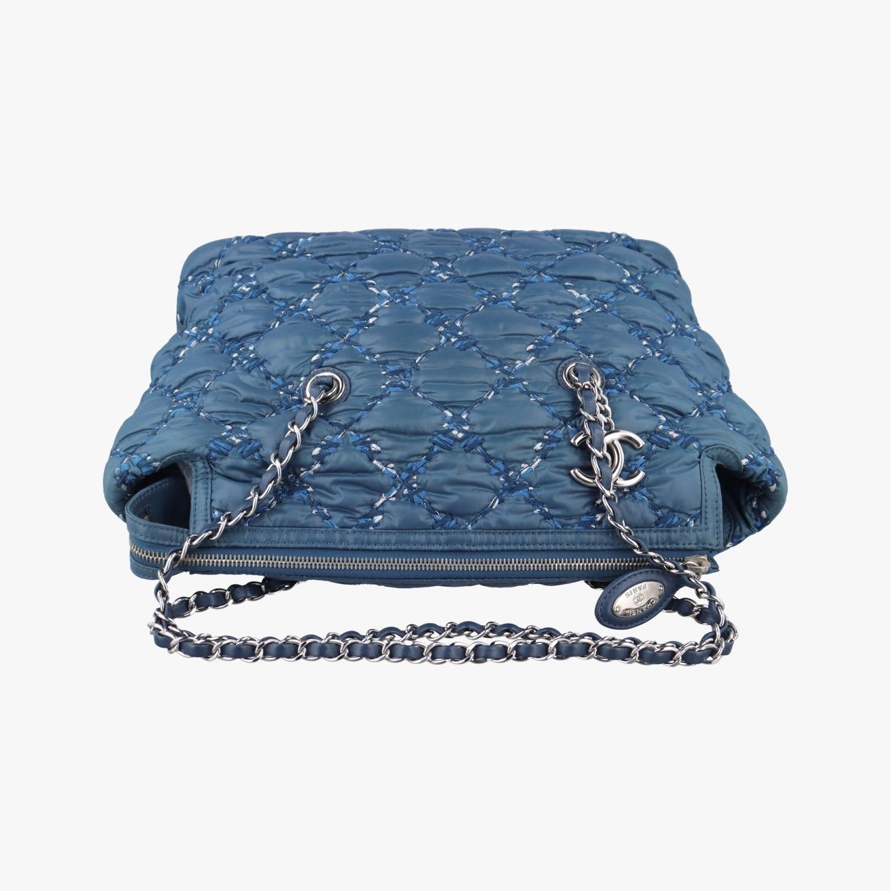 シャネルChanelパリビザンスブルーナイロンA5063314804724