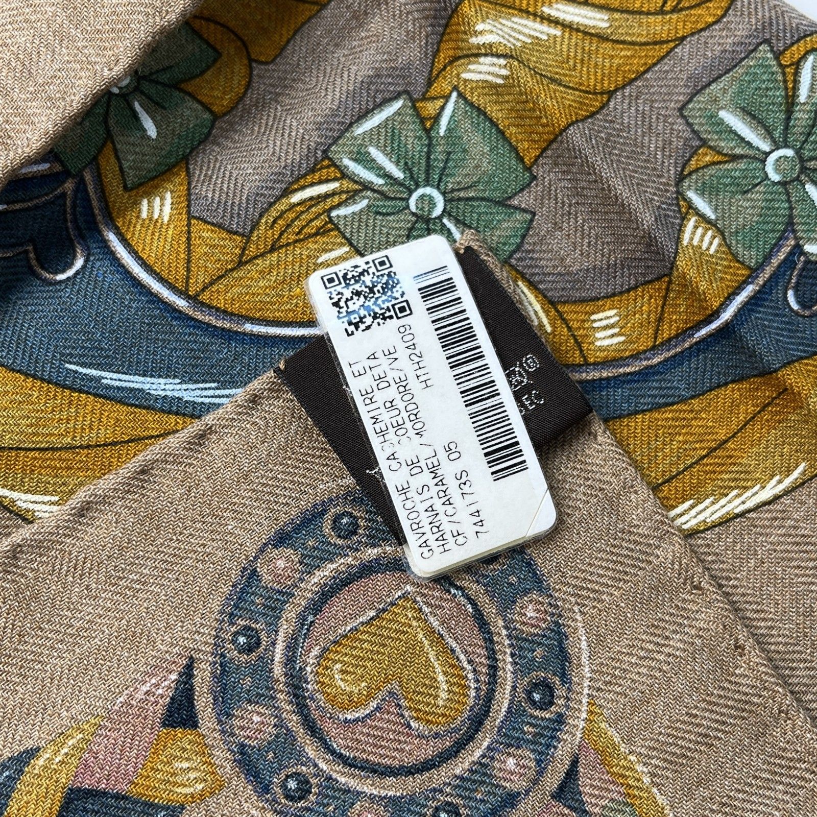 お歳暮・冬ギフト 特集2024 通販  エルメス 未使用 HERMES 45 ガヴロッシュ スカーフ レディース 小物