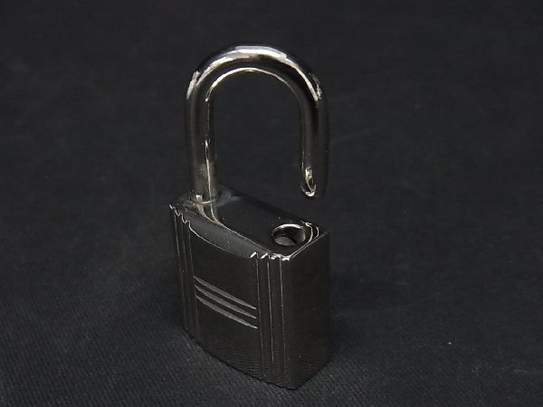 HERMES 鍵 未使用品 パドロック カデナ 楽天市場】【新品仕上げ済】HERMES エルメス カデナ パドロック