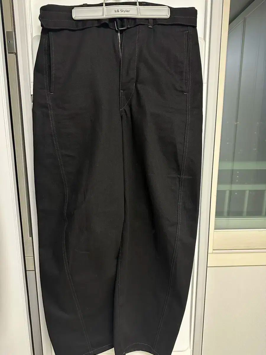 M LEMAIRE ルメール ねじれた ベルト付き パンツ 黒