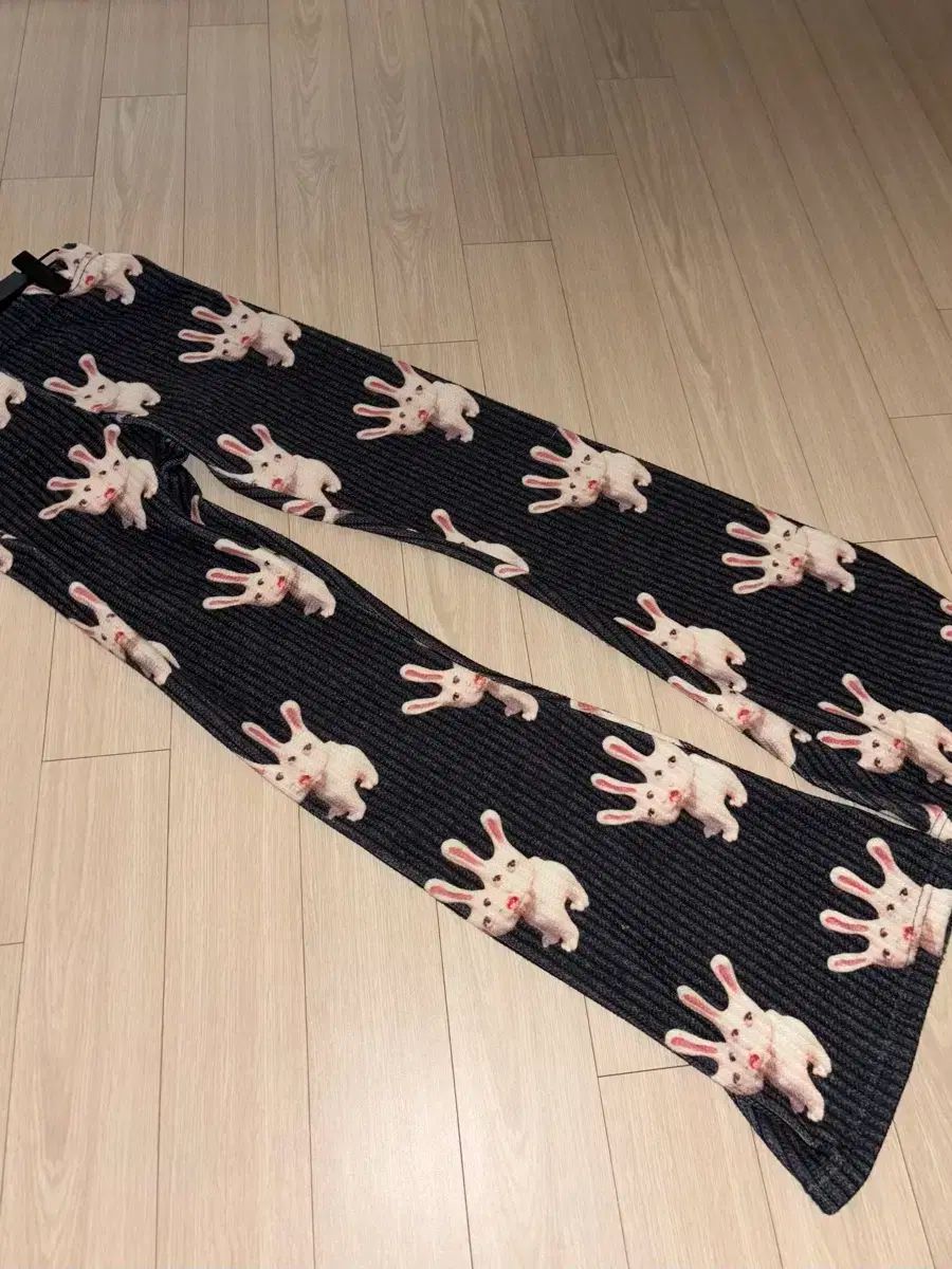 湯津風呂 ウサギ ニット パンツ