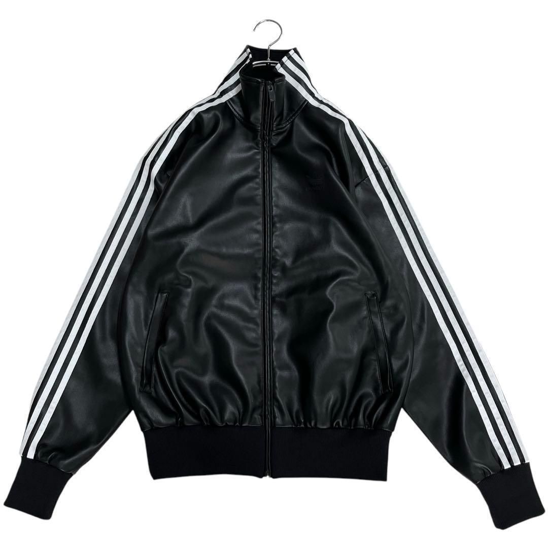0434 adidas フェイクレザー ルーズ FB トラックジャケット