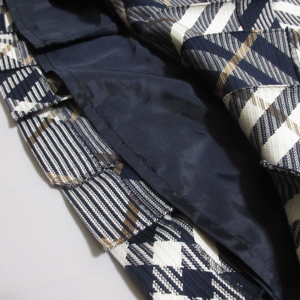 可愛い❤️バーバリー　ブルーレーベル　メガチェック　ワンピース　ベージュ　36 BURBERRY BLUE LABEL - バーバリーブルーレーベル ワンピース 36