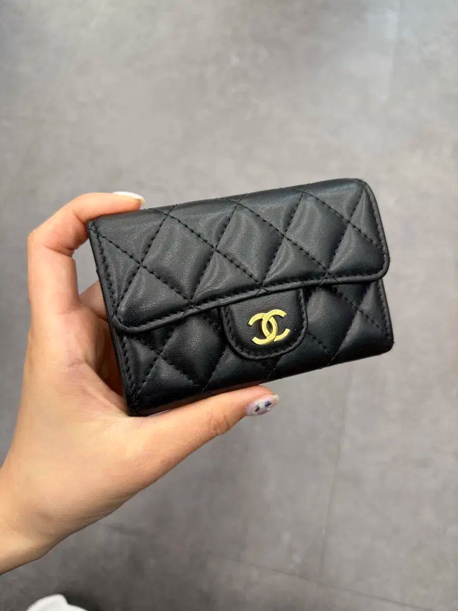 Chanel シャネル クラシック スナップボタン カードウォレット