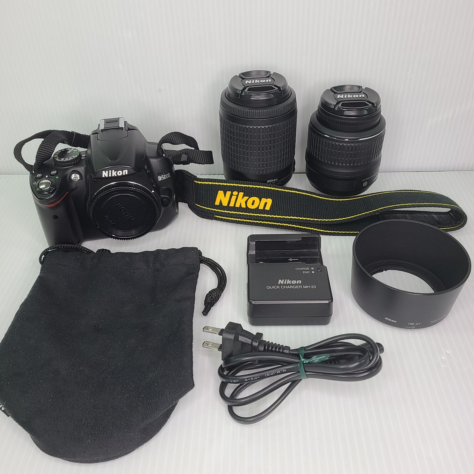 Nikon ニコン デジタル一眼レフカメラ D5000 ダブルズームキット