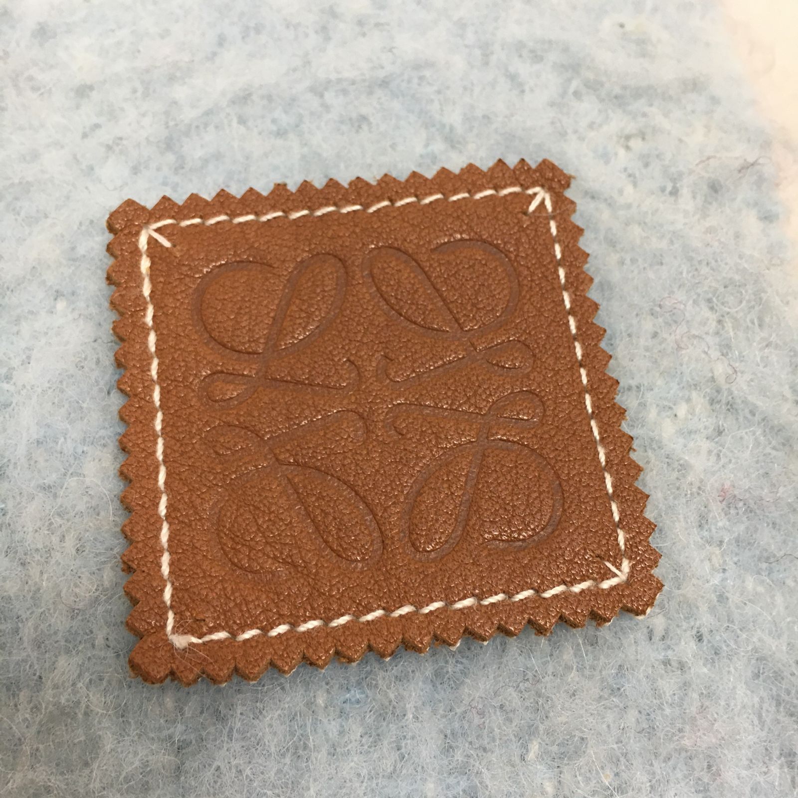 三沢店85】 LOEWE ロエベ モヘア ウール マフラー 中古品 - メルカリ