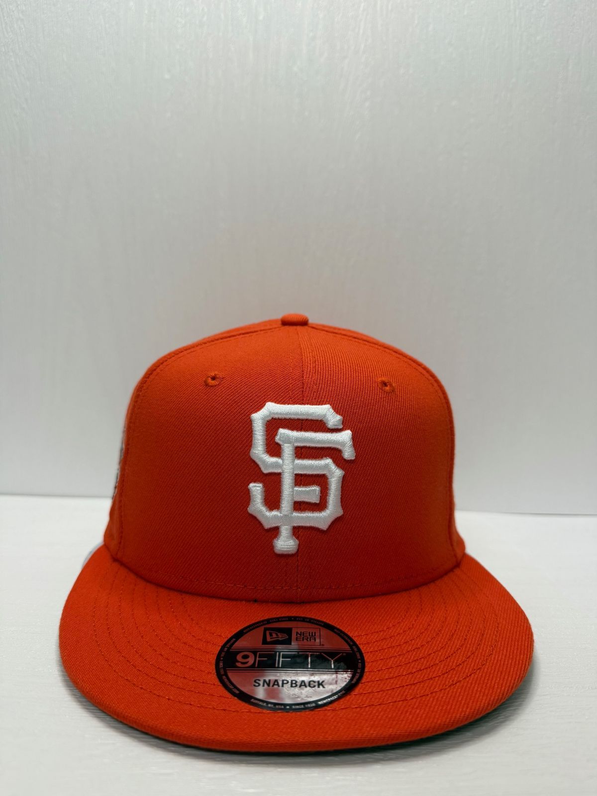 スナップバックキャップ オレンジ