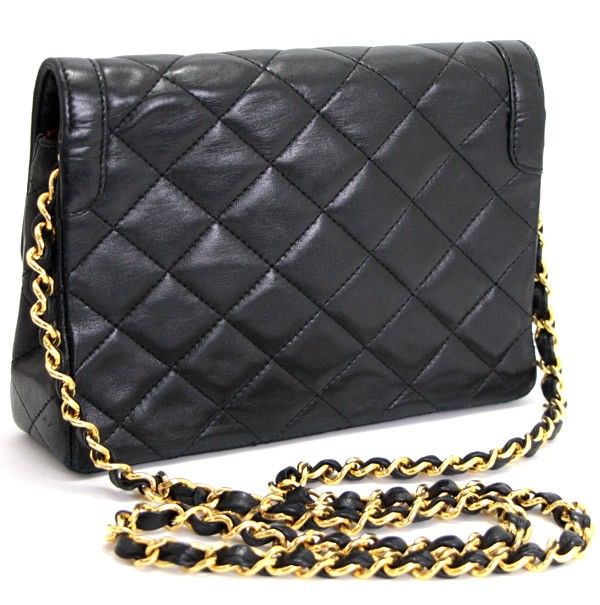 シャネル CHANEL レア パリ限定 ミニマトラッセ19 ラム 0番台 黒  