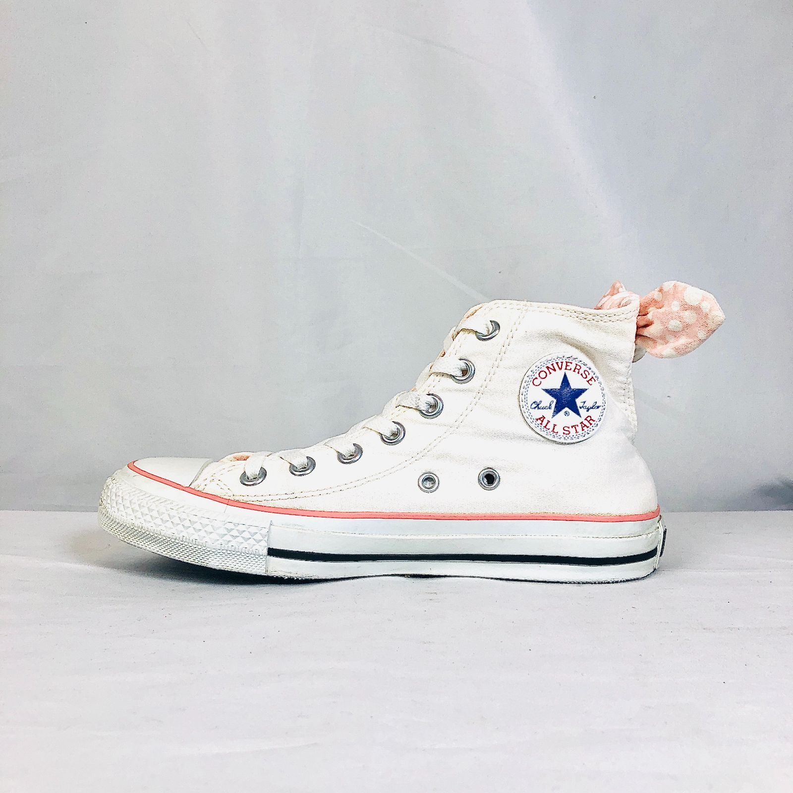 即決☆CONVERSE☆23.0㎝ ハイカットスニーカー コンバース オールスター レディース 白 ホワイト リボン ドット柄 7ホールシューズ  S492 - メルカリ