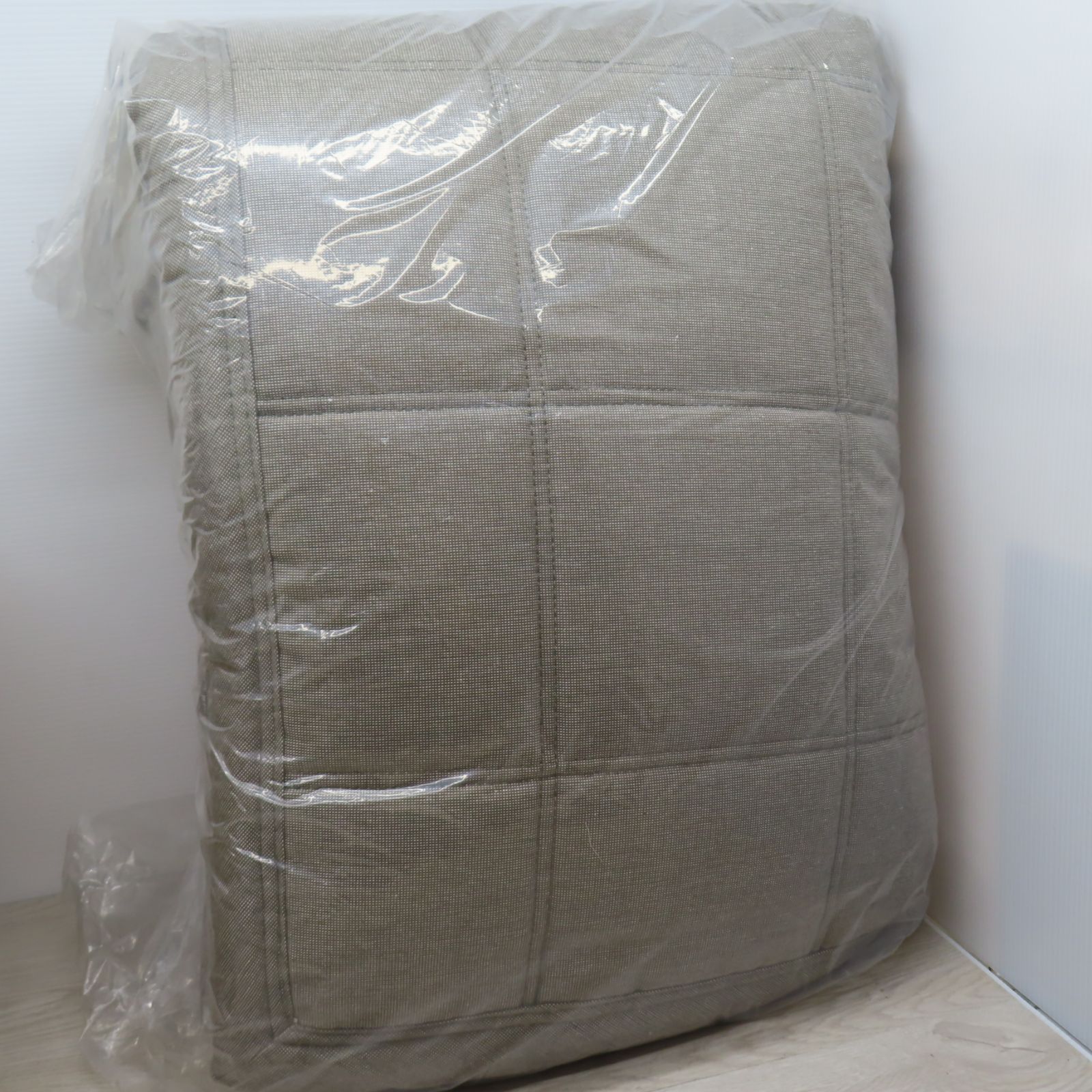 【未使用・保管品】無印良品　洗えるキルティングラグ　(C2-80)　T