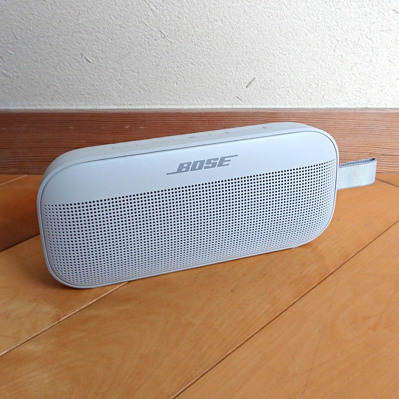 早い者勝ち!!】Bose SoundLink Flex Bluetooth speaker ホワイト - メルカリ