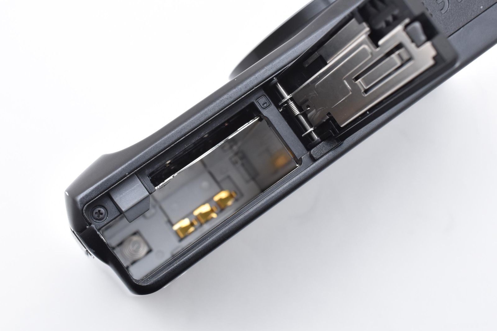 ユニフォーム すぐ使える CASIO EXILIM EX-H30 ブラック 状態良好 旅行やお散歩に最適なコンパクトデジカメ