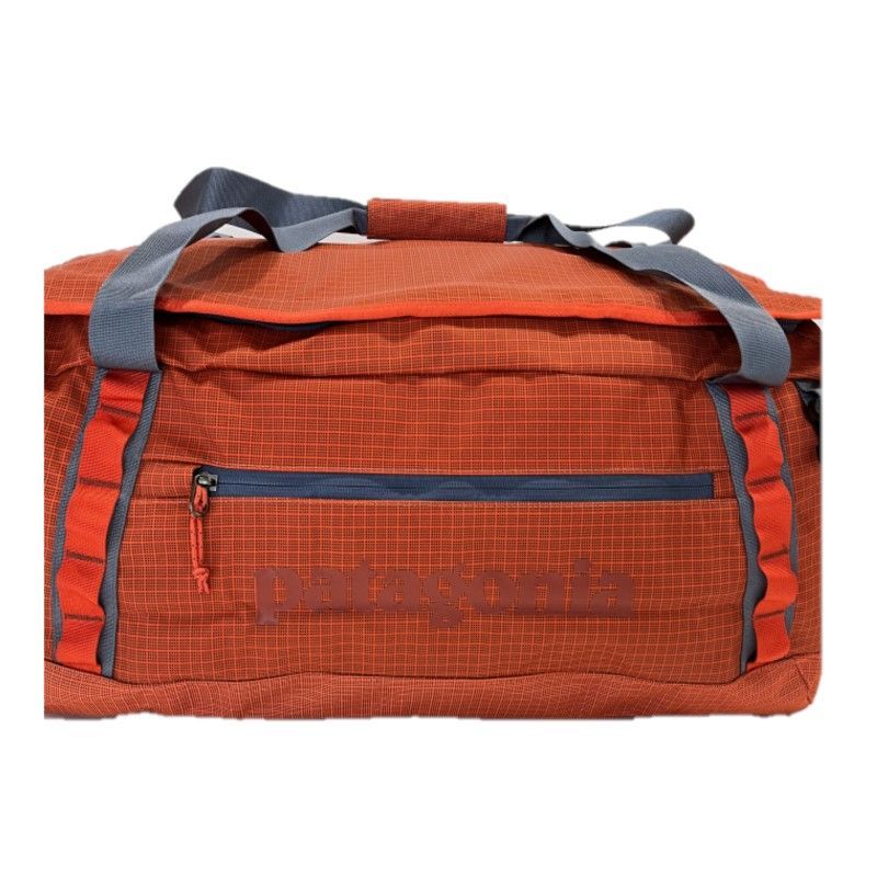 patagonia - patagonia ブラックホール ウィールドダッフル   レッド ブラックホール・ダッフル - パタゴニア公式オンラインショップ