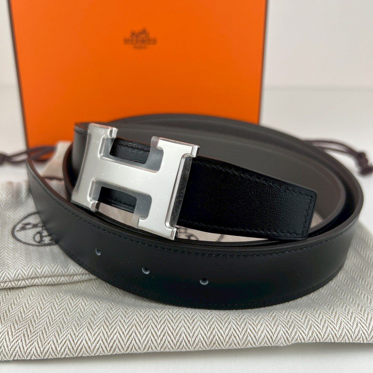 新品未使用 Hermès エルメス Ceinture H boucleArgent Cuir seul