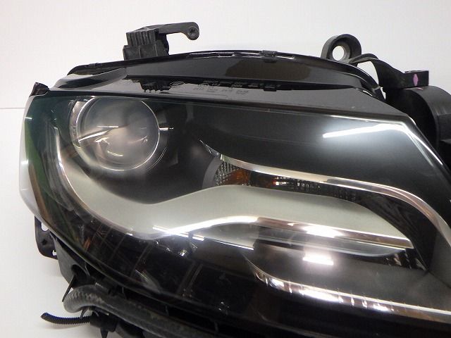 アウディ 良い A4 ヘッドライト左右 HID 8K 8K0941004Q/003
