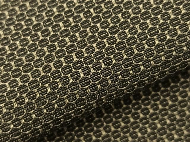 平和屋着物男性 お召 アンサンブル 亀甲文様 羽裏：虎 正絹 逸品  